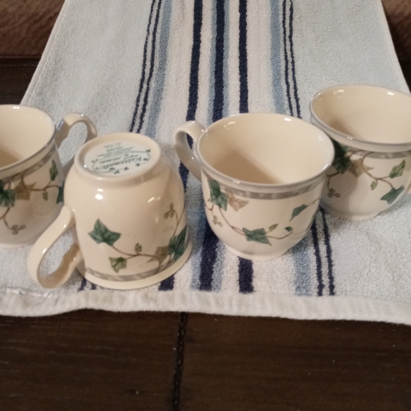 Set of 4 Keltcraft coffee/tea cups - Picture 3 of 5